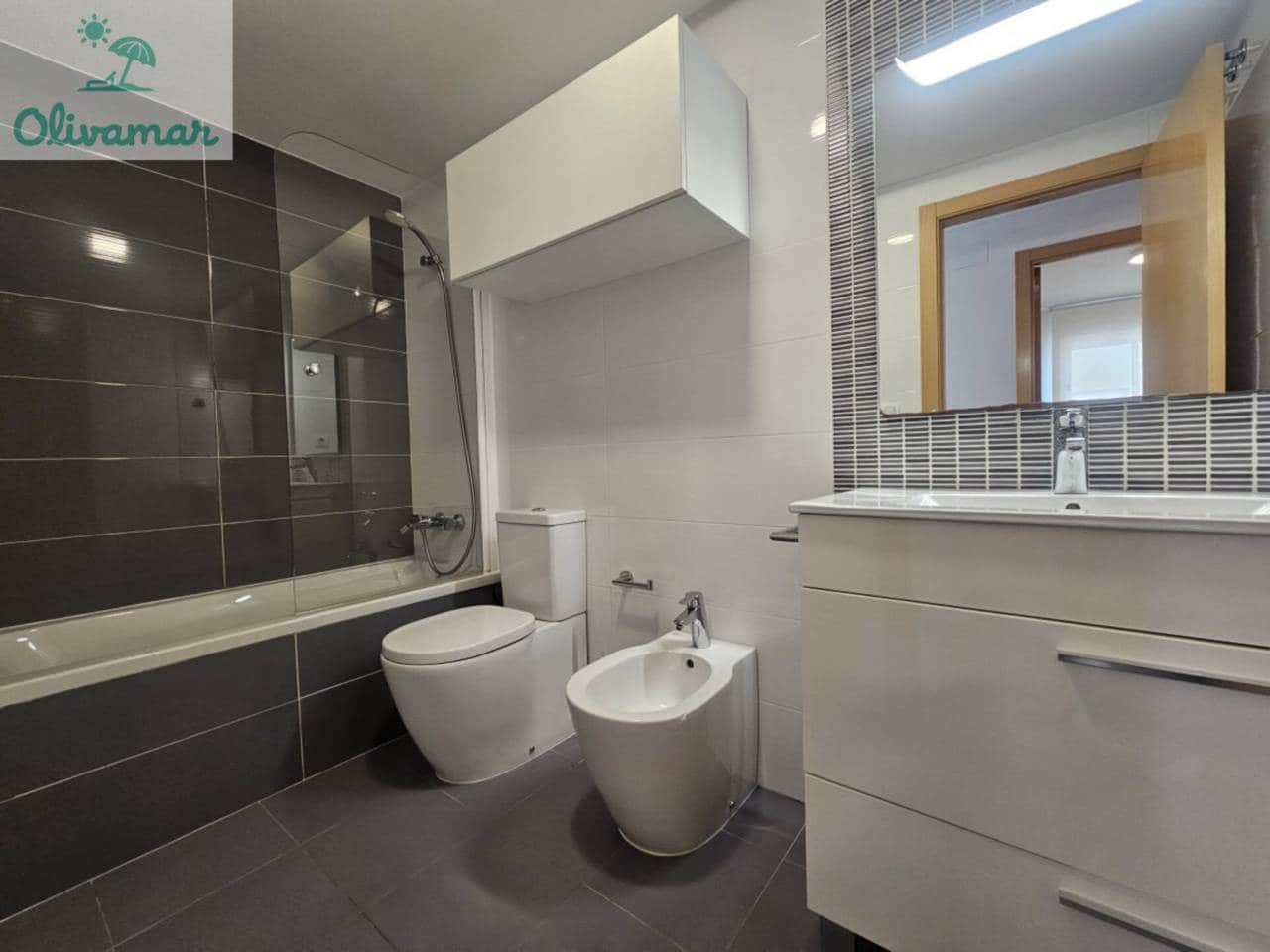 2 makuuhuone Asunto myytävänä paikassa Piles - 184 900 € (Ref: 9607074)