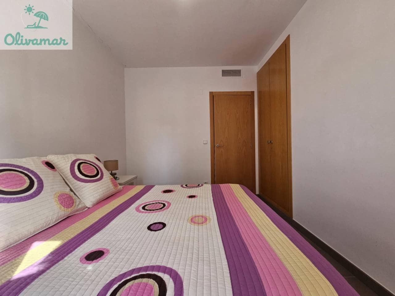 3 sovrum Semi-fristående Villa till salu i Oliva med garage - 449 000 € (Ref: 9620652)