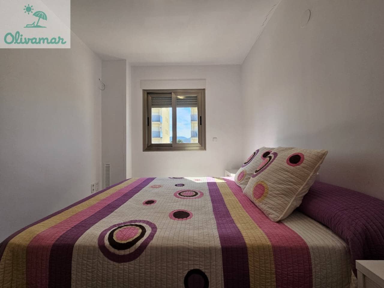 3 sovrum Semi-fristående Villa till salu i Oliva med garage - 449 000 € (Ref: 9620652)