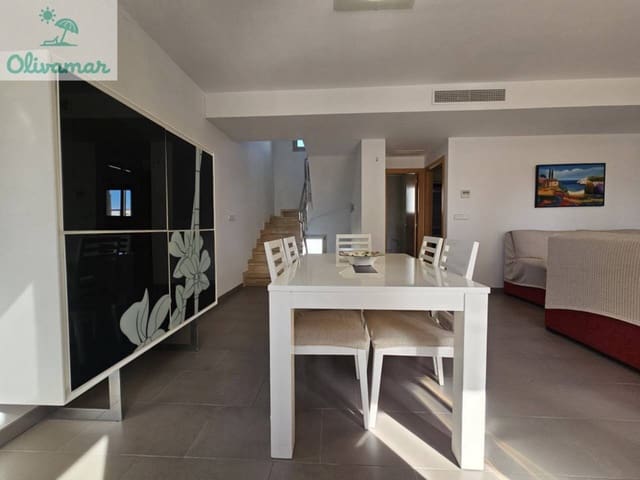 3 sovrum Semi-fristående Villa till salu i Oliva - 449 000 € (Ref: 9620652)