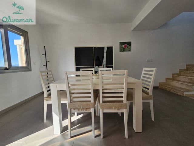 3 sovrum Semi-fristående Villa till salu i Oliva - 449 000 € (Ref: 9620652)