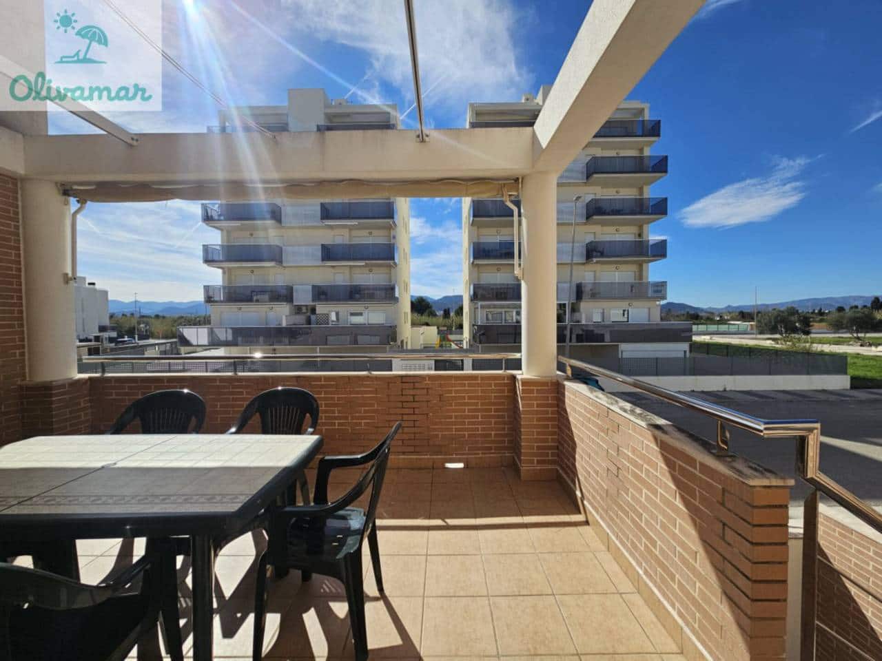 3 sovrum Semi-fristående Villa till salu i Oliva med garage - 449 000 € (Ref: 9620652)