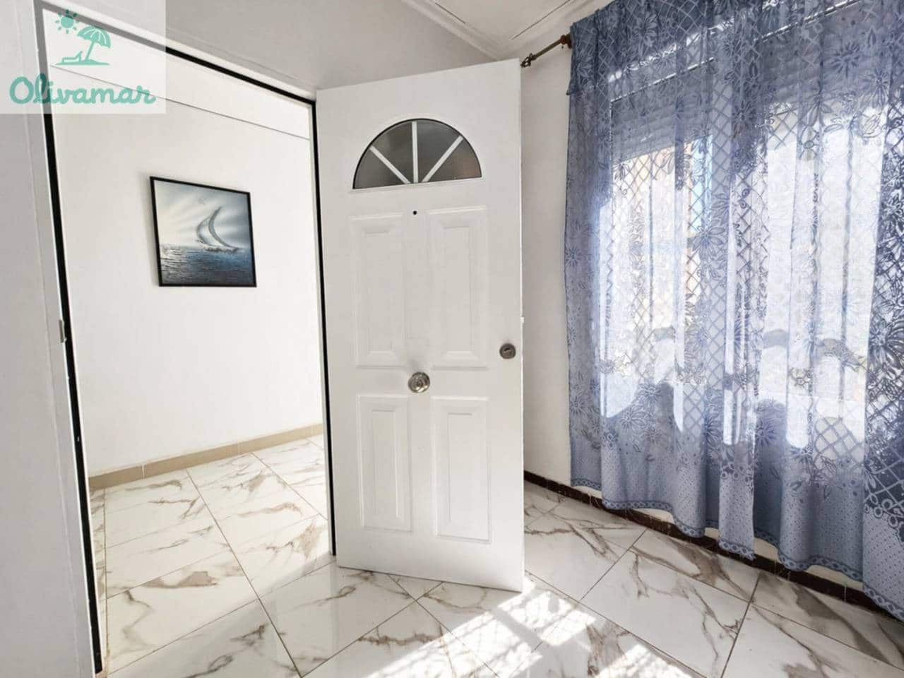3 bedroom Townhouse for sale in Oliva - € 156,000 (Ref: 9811025)