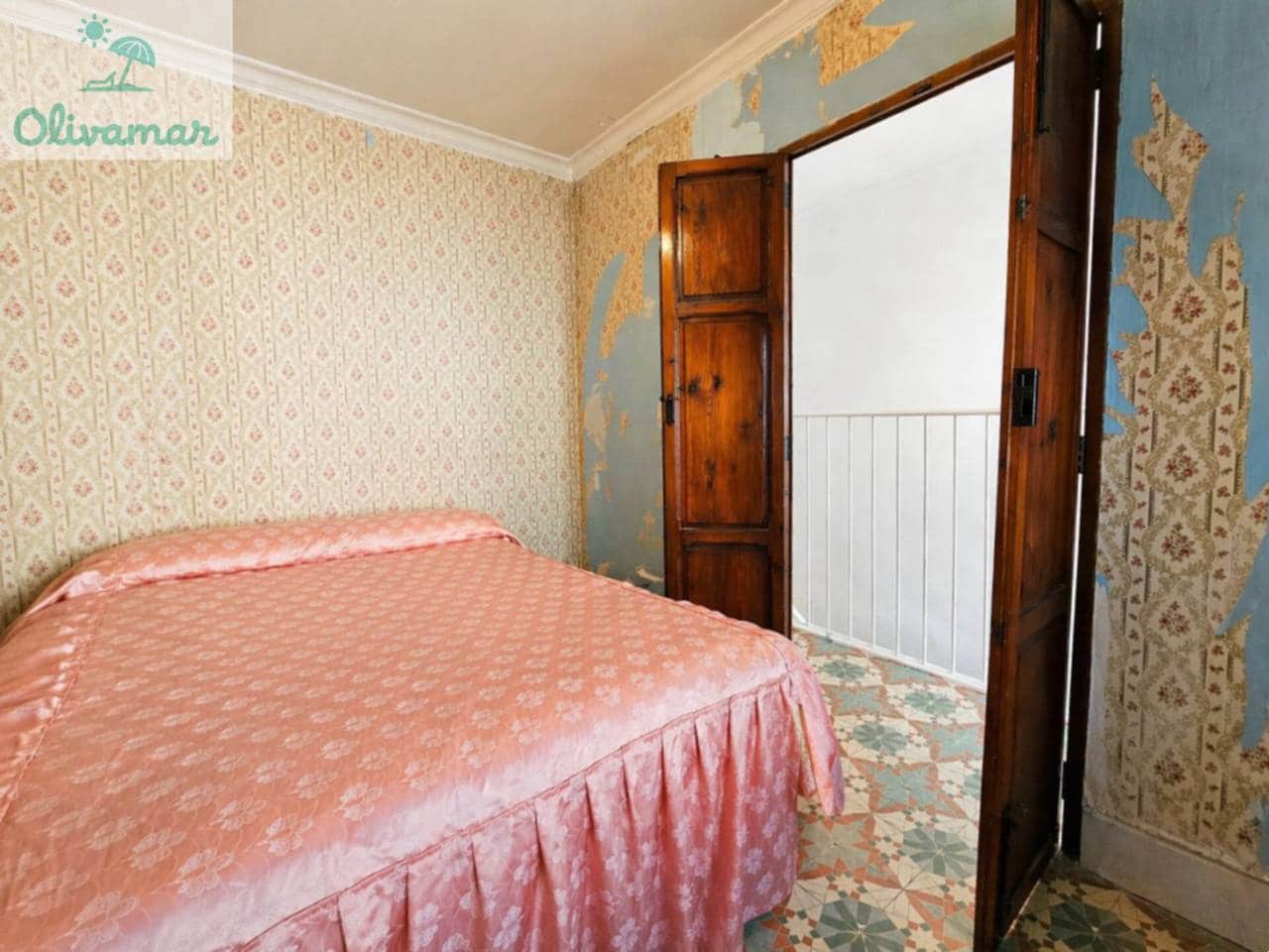 3 bedroom Townhouse for sale in Oliva - € 156,000 (Ref: 9811025)