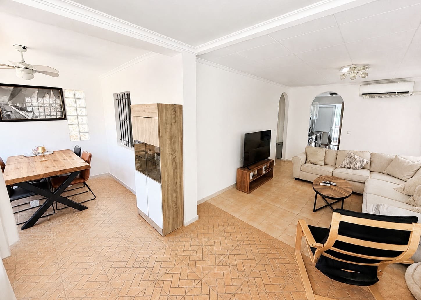 3 soverom Villa til salgs i La Marina med svømmebasseng garasje - € 255 000 (Ref: 10000982)