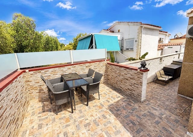 3 soverom Villa til salgs i La Marina, Elche / Elx med svømmebasseng garasje - € 255 000 (Ref: 10000982)