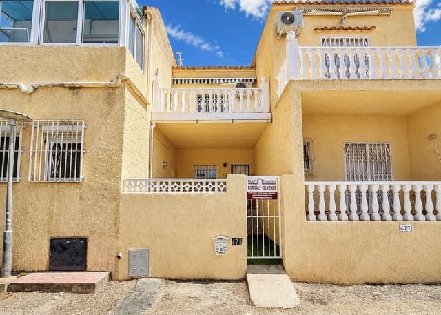 3 bedroom Terraced Villa for sale in La Marina, Elche / Elx - € 144,000 (Ref: 10001187)