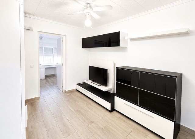 2 bedroom Terraced Villa for sale in La Marina, Elche / Elx - € 129,950 (Ref: 10004559)