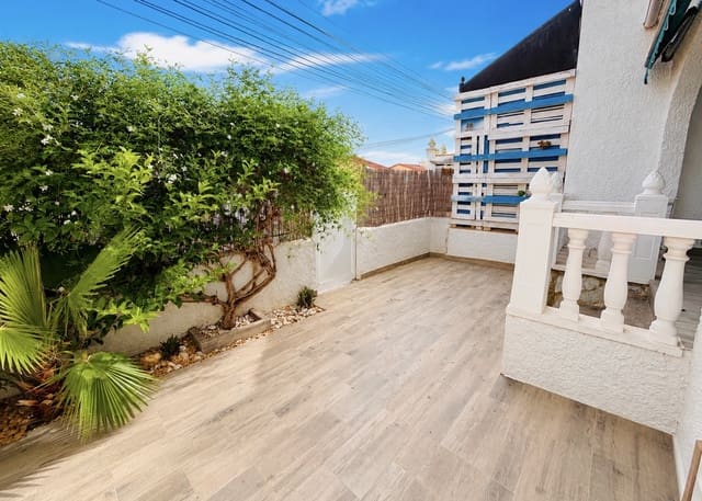 2 bedroom Terraced Villa for sale in La Marina, Elche / Elx - € 129,950 (Ref: 10004559)