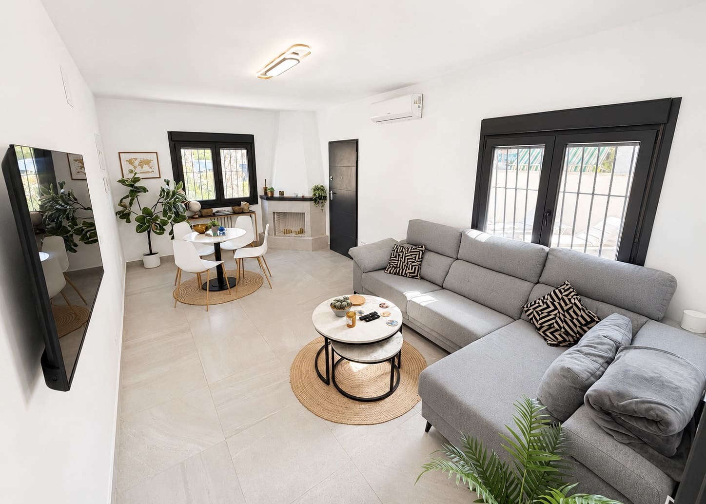 3 bedroom Villa for sale in La Marina with pool garage - € 475,000 (Ref: 10007939)