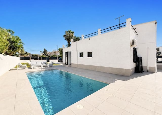 3 bedroom Villa for sale in La Marina, Elche / Elx with pool garage - € 475,000 (Ref: 10007939)