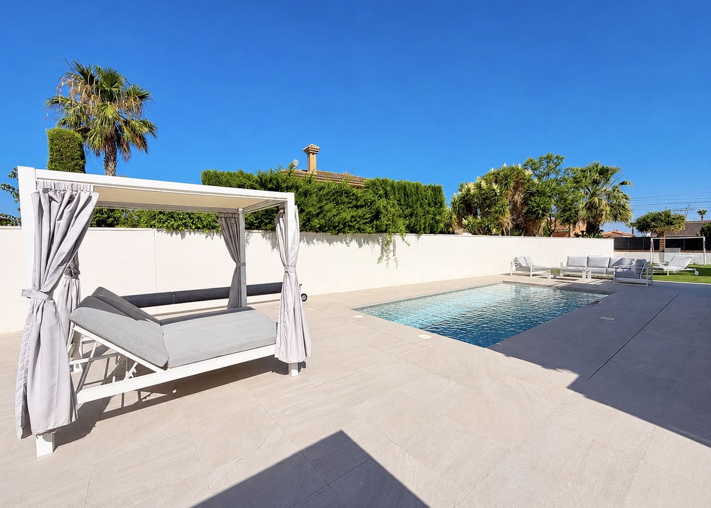 3 bedroom Villa for sale in La Marina with pool garage - € 475,000 (Ref: 10007939)