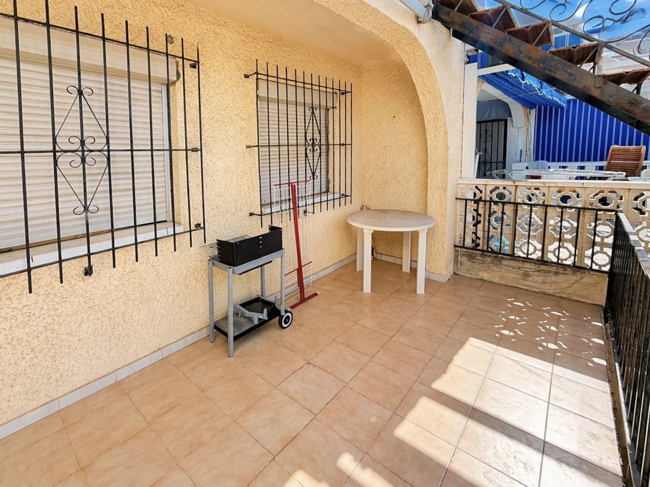 2 bedroom Terraced Villa for sale in La Marina - € 119,999 (Ref: 10007940)