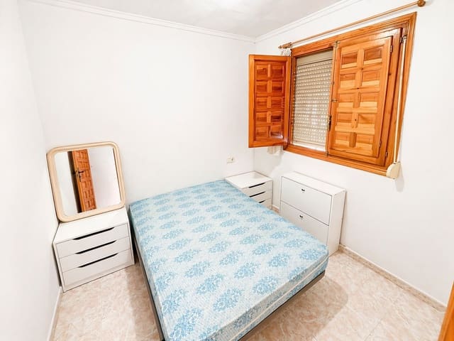 2 bedroom Terraced Villa for sale in La Marina, Elche / Elx - € 119,999 (Ref: 10007940)
