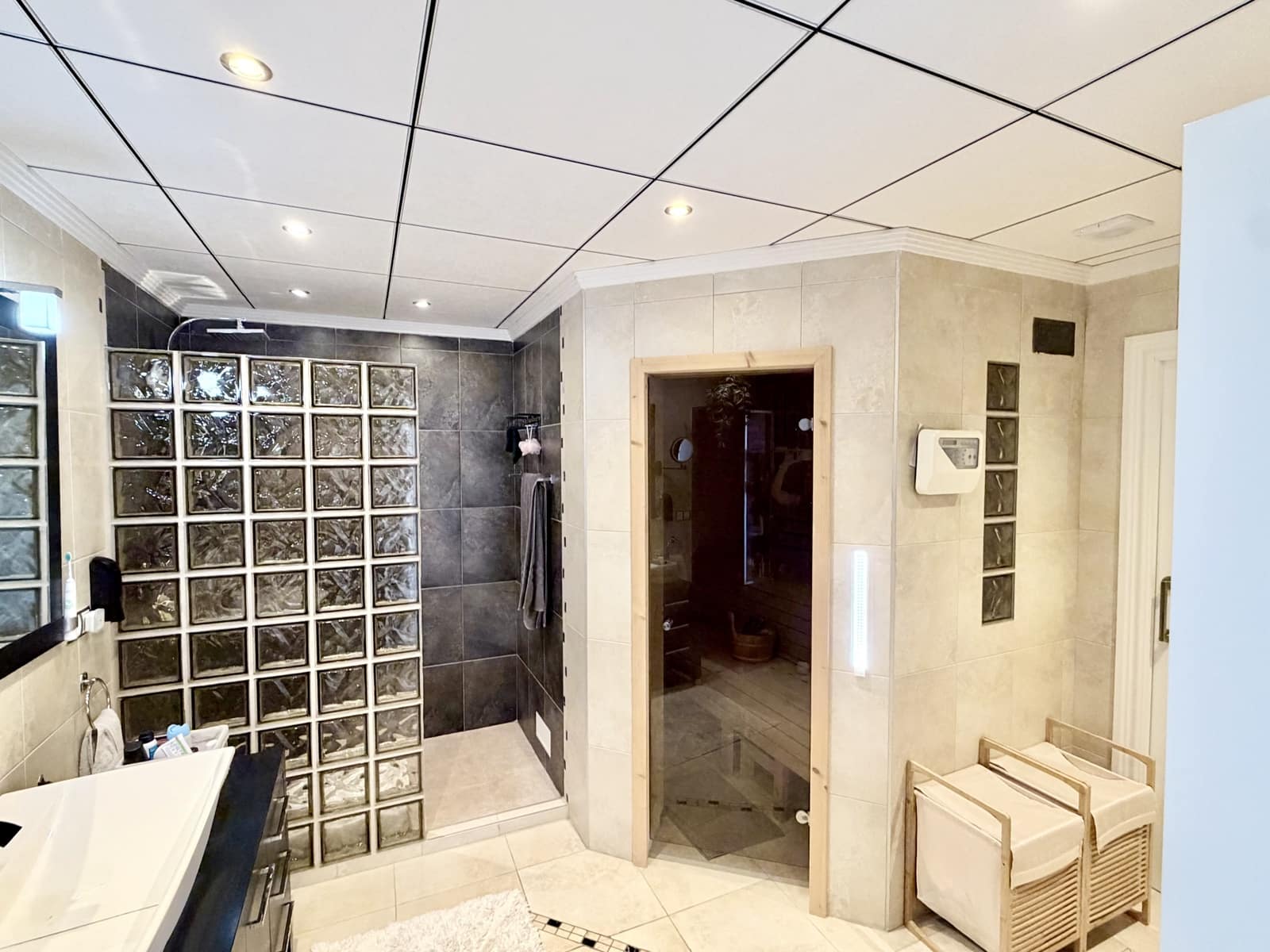 3 bedroom Villa for sale in La Marina with pool garage - € 465,000 (Ref: 10007941)