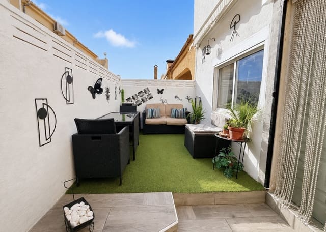 2 bedroom Terraced Villa for sale in La Marina, Elche / Elx - € 129,950 (Ref: 10008043)