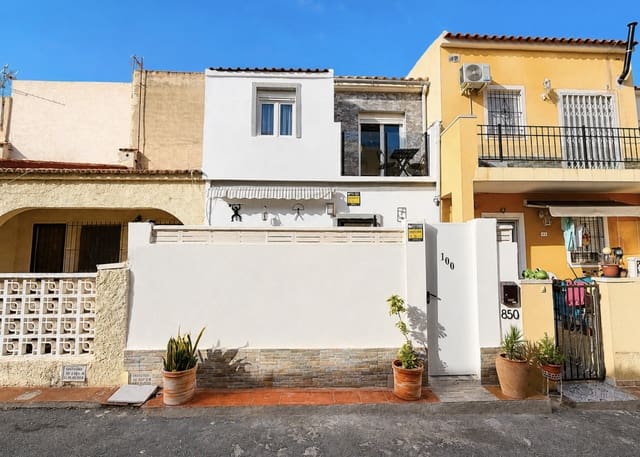 2 bedroom Terraced Villa for sale in La Marina, Elche / Elx - € 129,950 (Ref: 10008043)