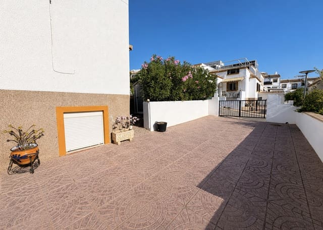 3 Zimmer Villa zu verkaufen in La Marina, Elche / Elx mit Pool Garage - 189.000 € (Ref: 10019740)
