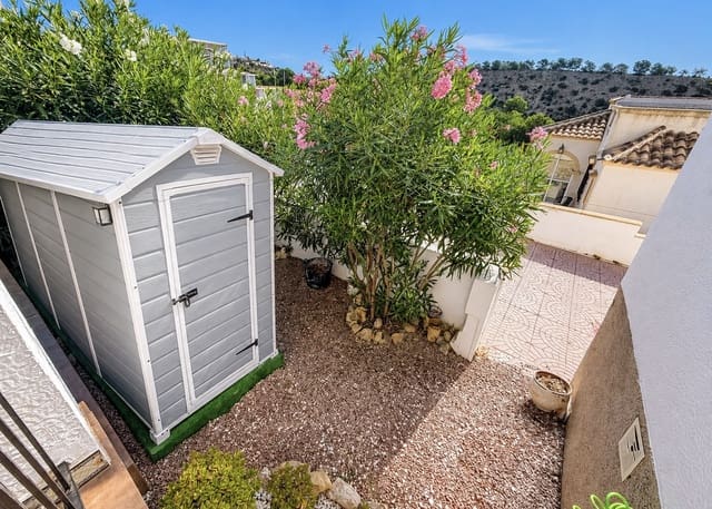 3 Zimmer Villa zu verkaufen in La Marina, Elche / Elx mit Pool Garage - 189.000 € (Ref: 10019740)