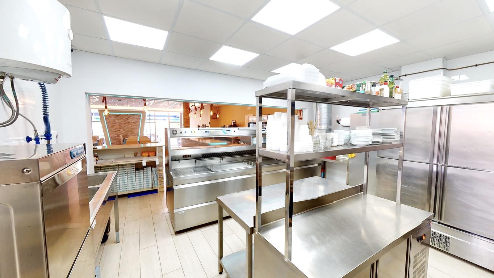 Local Commercial à vendre à La Marina - 150 000 € (Ref: 10041746)