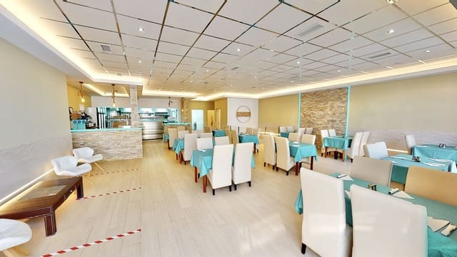 Local Commercial à vendre à La Marina, Elche / Elx - 150 000 € (Ref: 10041746)