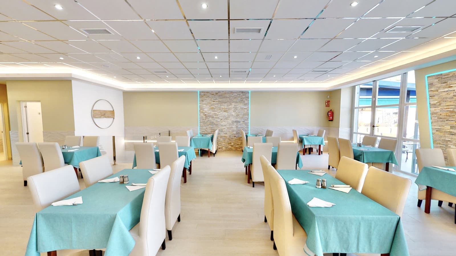 Commercial for sale in La Marina - € 150,000 (Ref: 10041746)