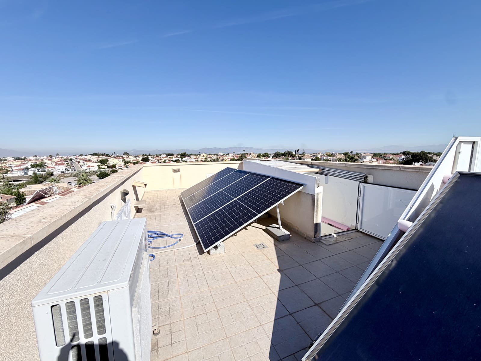 4 bedroom Villa for sale in La Marina with pool garage - € 465,000 (Ref: 10043528)