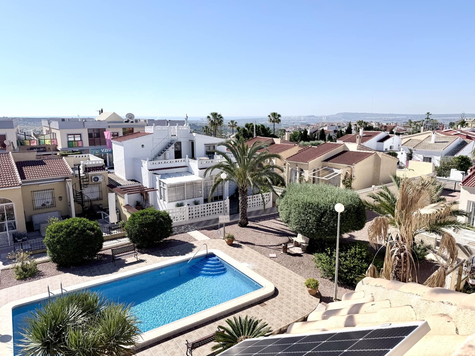 4 bedroom Villa for sale in La Marina with pool garage - € 465,000 (Ref: 10043528)