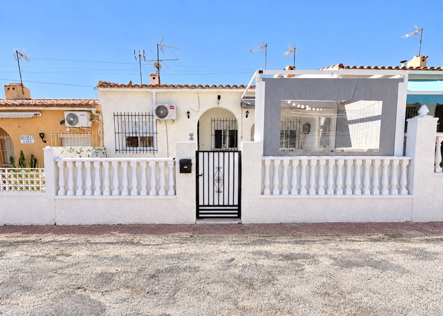 Adosado de 2 habitaciones en La Marina en venta - 125.000 € (Ref: 10091553)