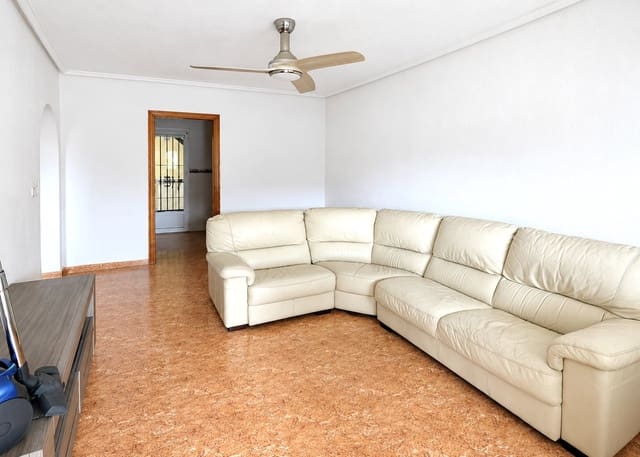 3 quarto Moradia para venda em La Marina, Elche / Elx com piscina garagem - 189 000 € (Ref: 10091554)