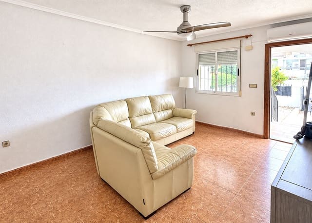 3 quarto Moradia para venda em La Marina, Elche / Elx com piscina garagem - 189 000 € (Ref: 10091554)