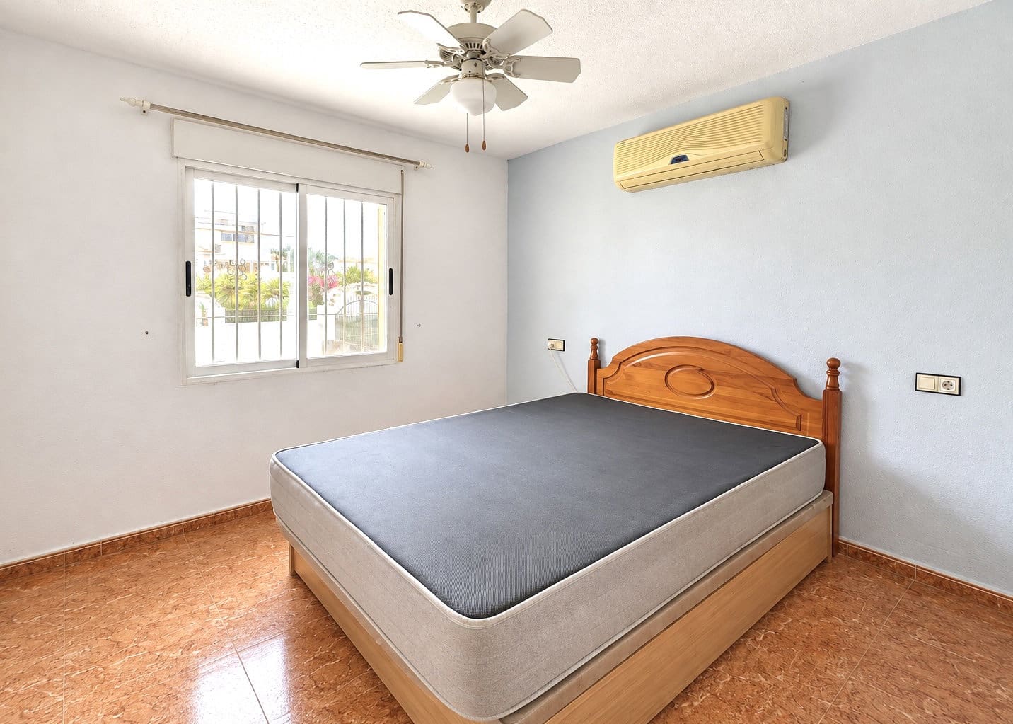 3 camera da letto Villa in vendita in La Marina con piscina garage - 189.000 € (Rif: 10091554)