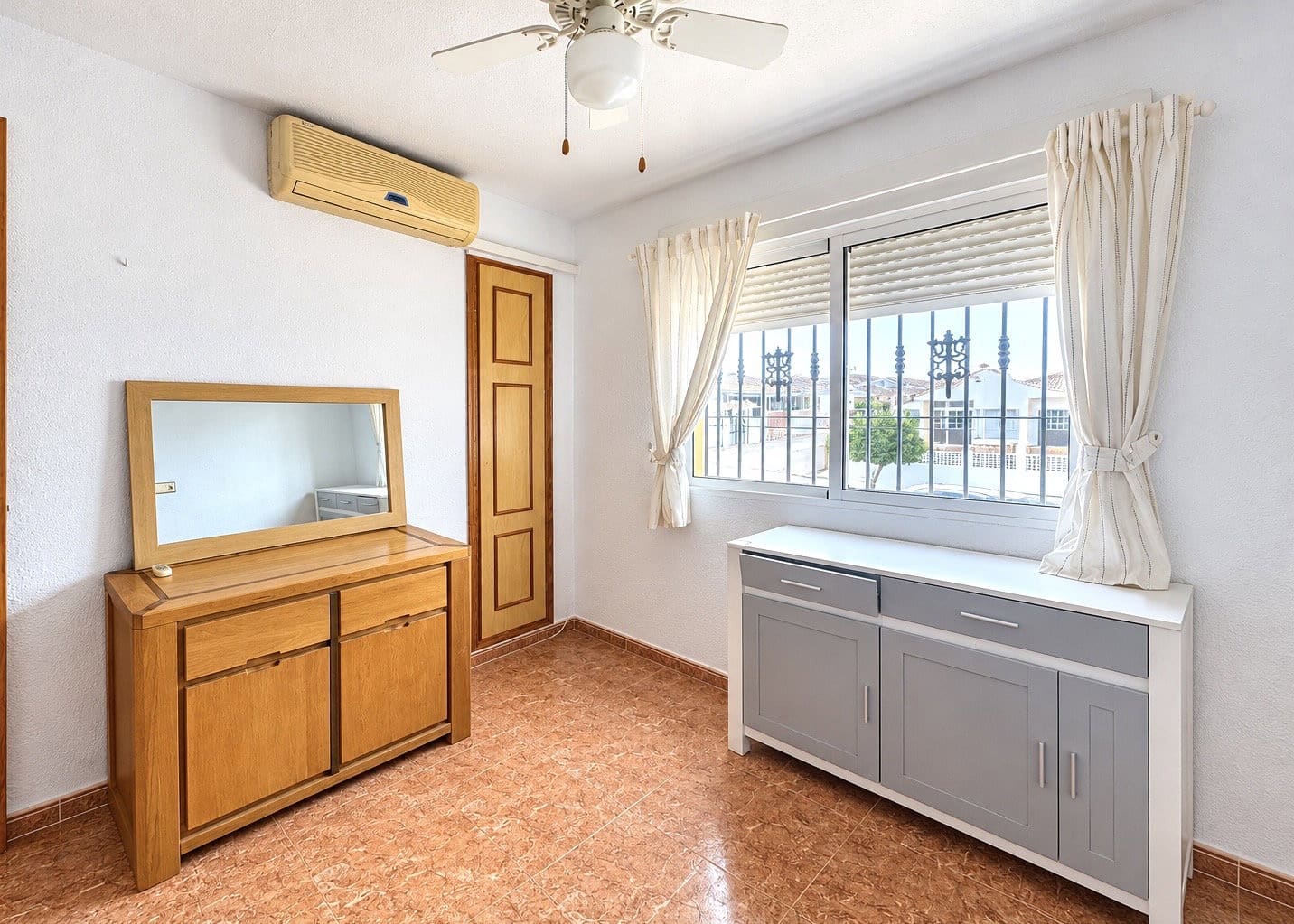 3 camera da letto Villa in vendita in La Marina con piscina garage - 189.000 € (Rif: 10091554)