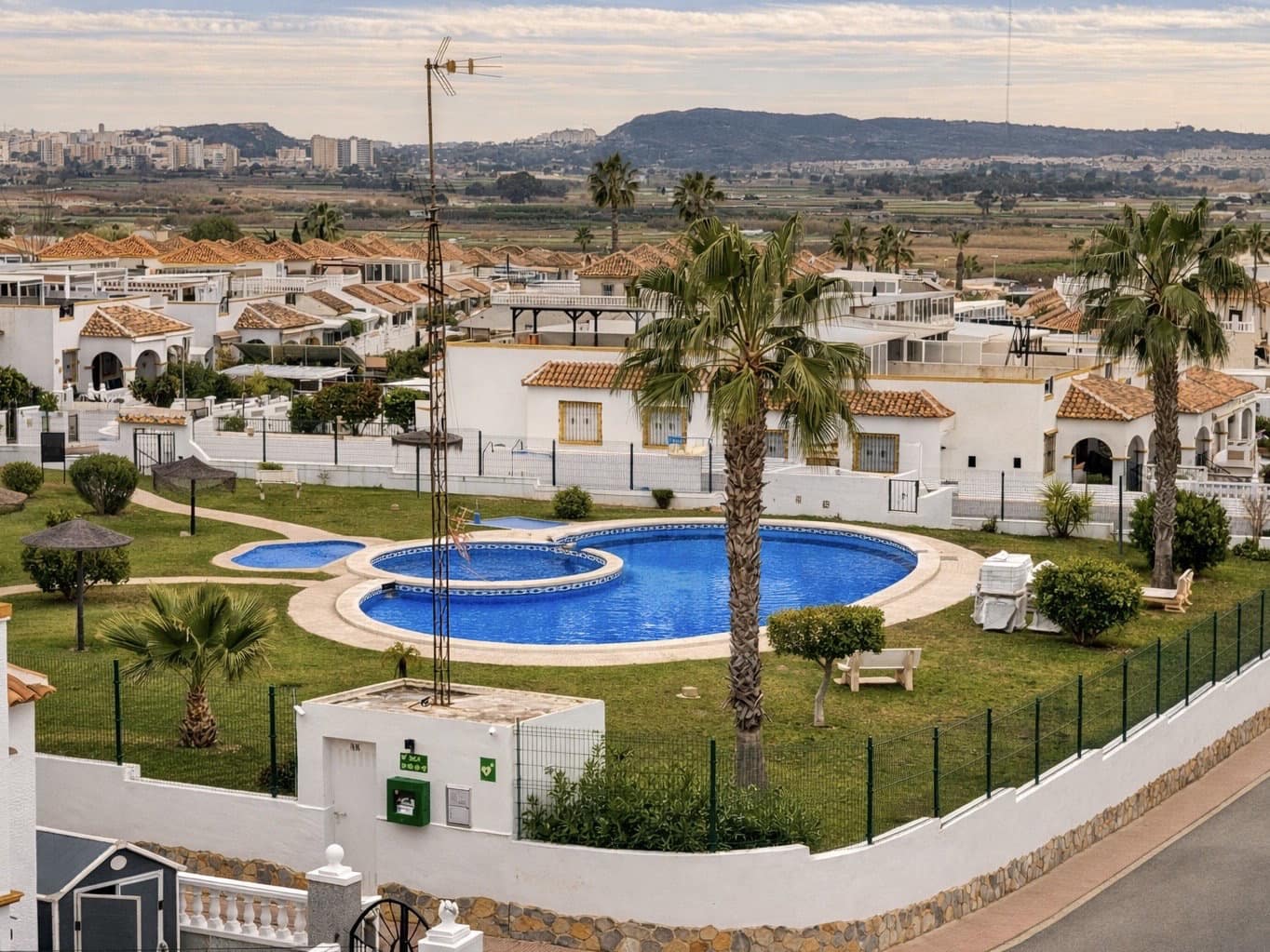 3 camera da letto Villa in vendita in La Marina con piscina garage - 189.000 € (Rif: 10091554)