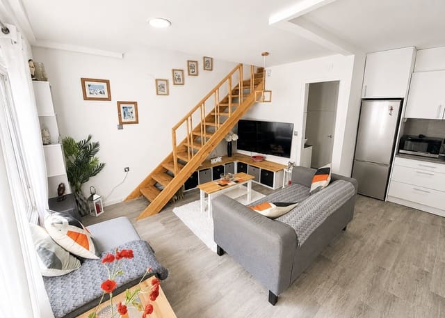 2 soverom Rekkehus til salgs i La Marina, Elche / Elx - € 124 950 (Ref: 10091555)