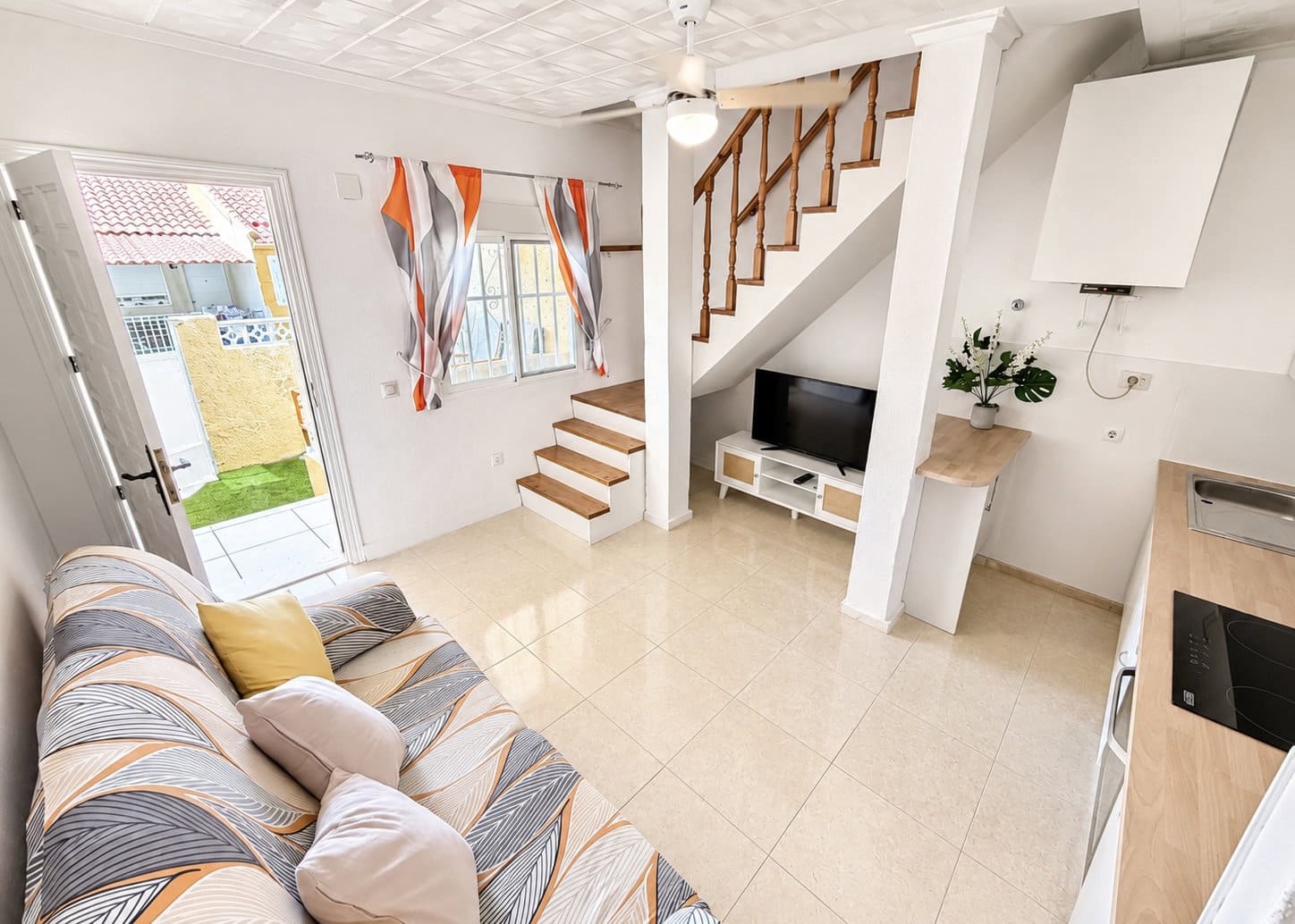 Adosado de 3 habitaciones en La Marina en venta - 134.950 € (Ref: 10091556)