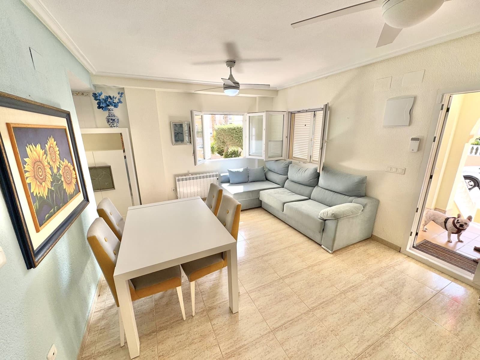 3 Zimmer Villa zu verkaufen in Guardamar del Segura mit Garage - 325.000 € (Ref: 10091557)