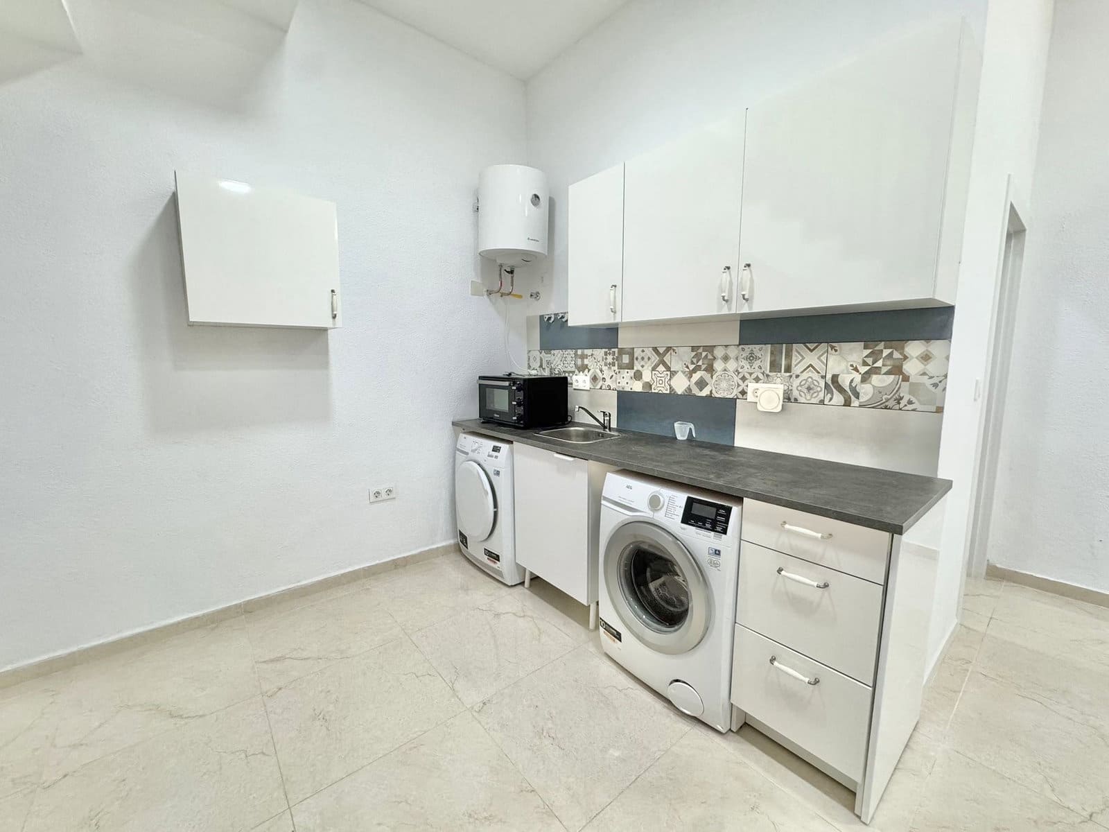 3 Zimmer Villa zu verkaufen in Guardamar del Segura mit Garage - 325.000 € (Ref: 10091557)