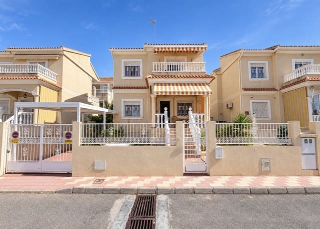 3 camera da letto Villa in vendita in La Marina, Elche / Elx con piscina garage - 325.000 € (Rif: 10091560)