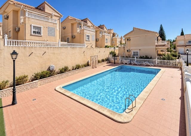 3 camera da letto Villa in vendita in La Marina, Elche / Elx con piscina garage - 325.000 € (Rif: 10091560)