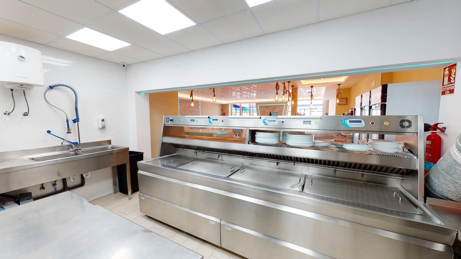 Local Comercial en La Marina en venta con garaje - 150.000 € (Ref: 10091563)