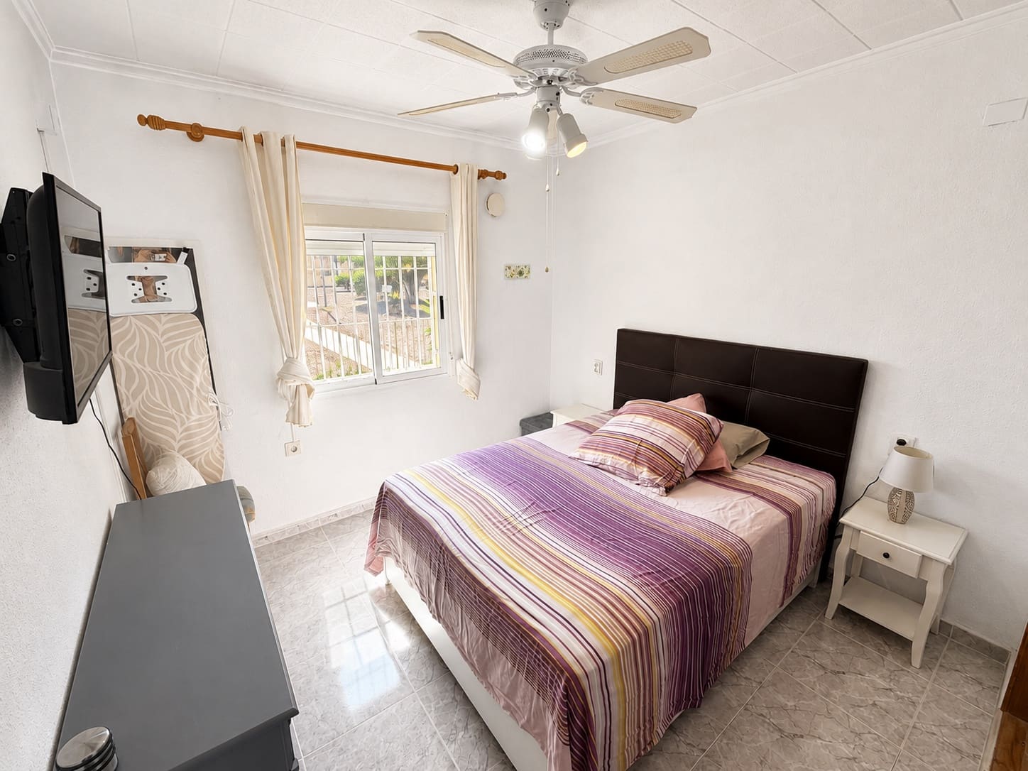3 soverom Villa til salgs i La Marina med svømmebasseng garasje - € 250 000 (Ref: 10091567)