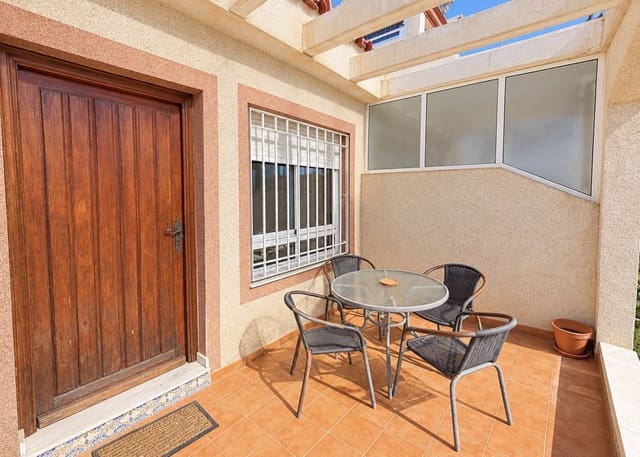 3 quarto Moradia para venda em La Marina, Elche / Elx com piscina garagem - 199 000 € (Ref: 10104334)
