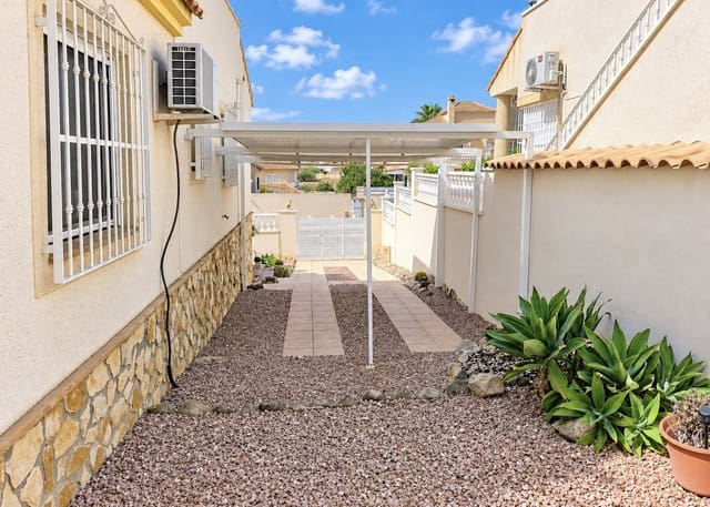3 camera da letto Villa in vendita in La Marina, Elche / Elx con piscina garage - 239.000 € (Rif: 10104335)