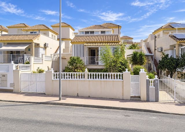 3 camera da letto Villa in vendita in La Marina, Elche / Elx con piscina garage - 239.000 € (Rif: 10104335)