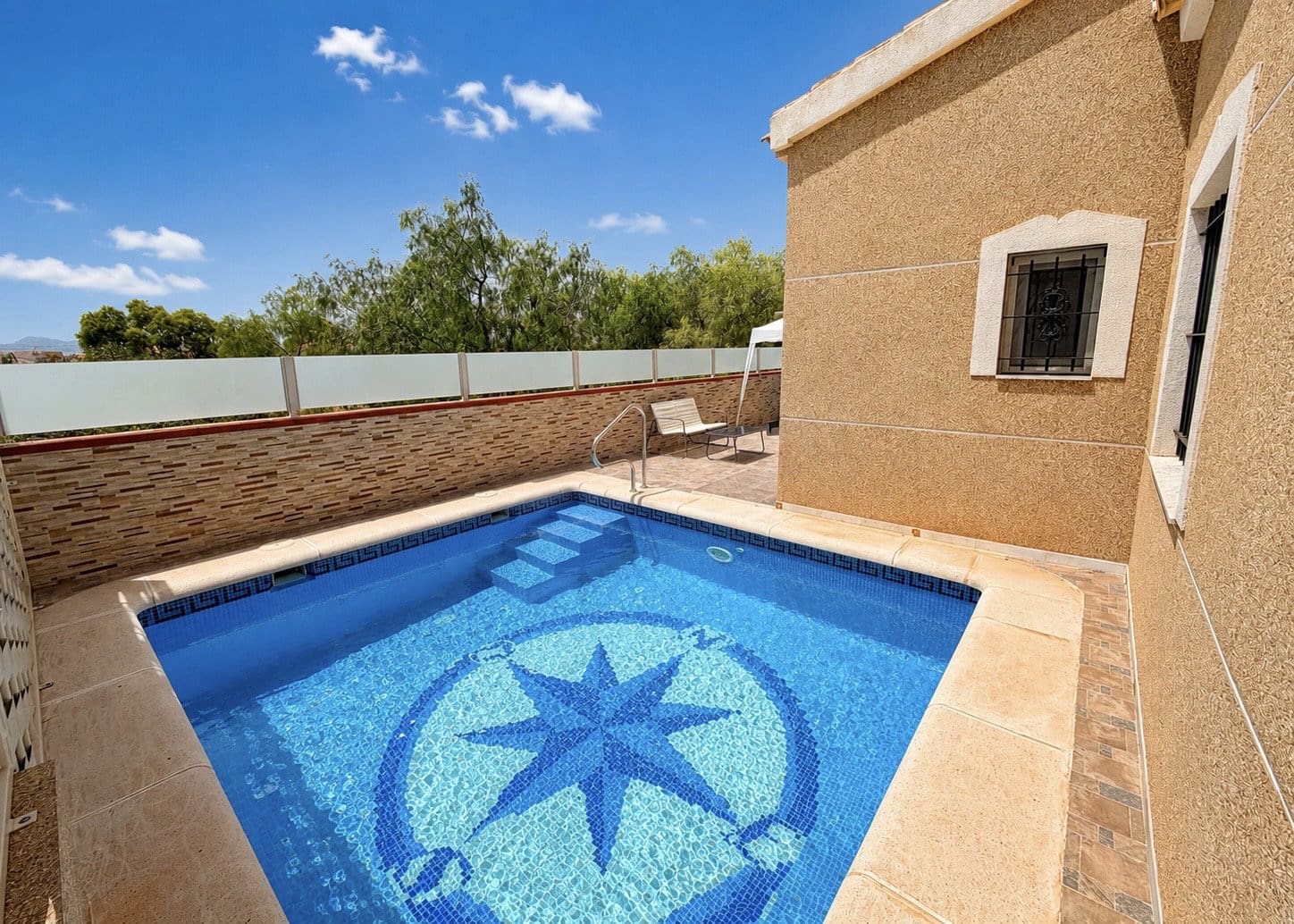 3 Zimmer Villa zu verkaufen in La Marina mit Pool Garage - 245.000 € (Ref: 10130661)