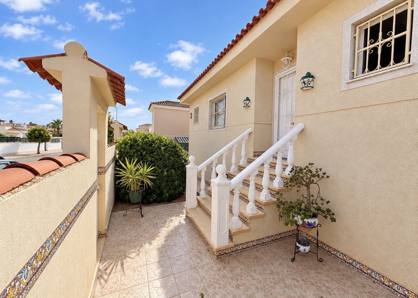 5 soveværelse Villa til salg i La Marina med swimmingpool garage - € 525.000 (Ref: 10135052)