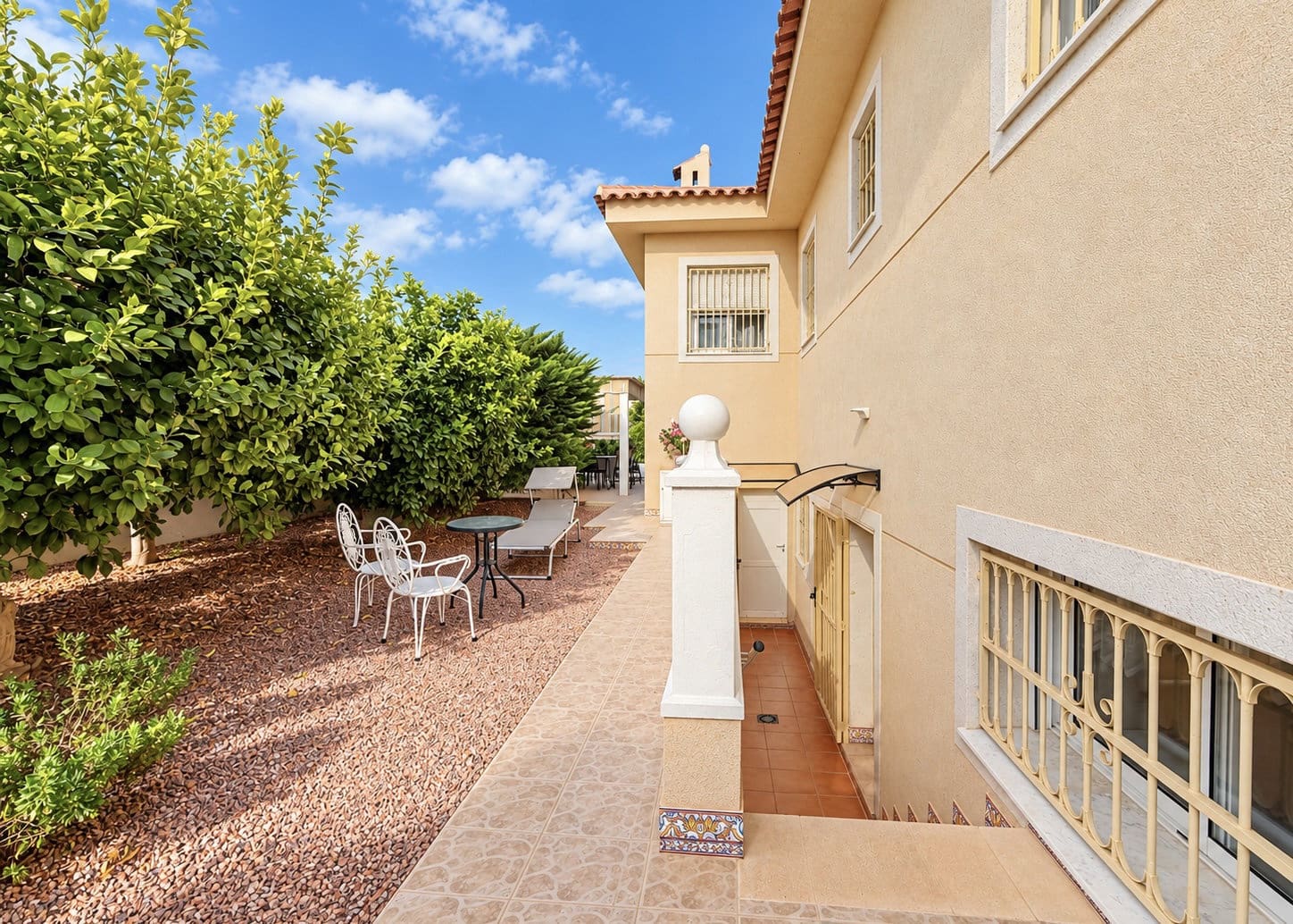5 soveværelse Villa til salg i La Marina med swimmingpool garage - € 525.000 (Ref: 10135052)