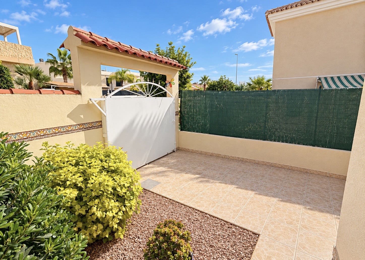 5 soveværelse Villa til salg i La Marina med swimmingpool garage - € 525.000 (Ref: 10135052)