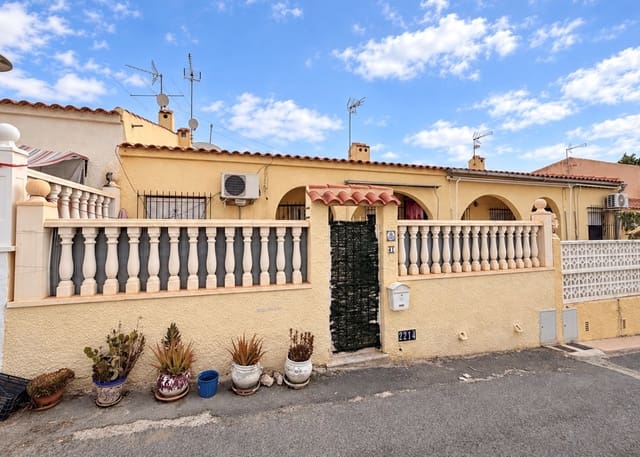1 camera da letto Villetta a Schiera in vendita in La Marina, Elche / Elx con piscina - 98.000 € (Rif: 10156841)